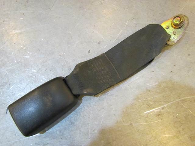 2003 Infiniti G35 Coupe AT Rear Rh Passenger Seat Belt Buckle