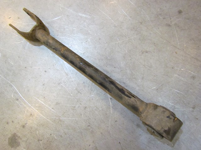 2003 Infiniti G35 Coupe AT Rear RH Passenger Toe Arm