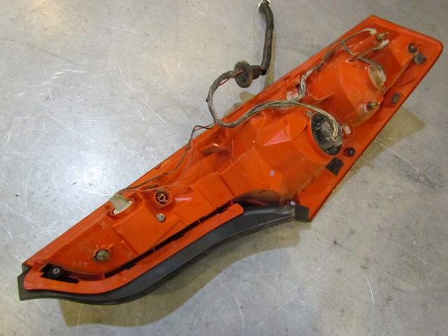 2003 Infiniti G35 Coupe AT Rear RH Passenger Tail Light Assy