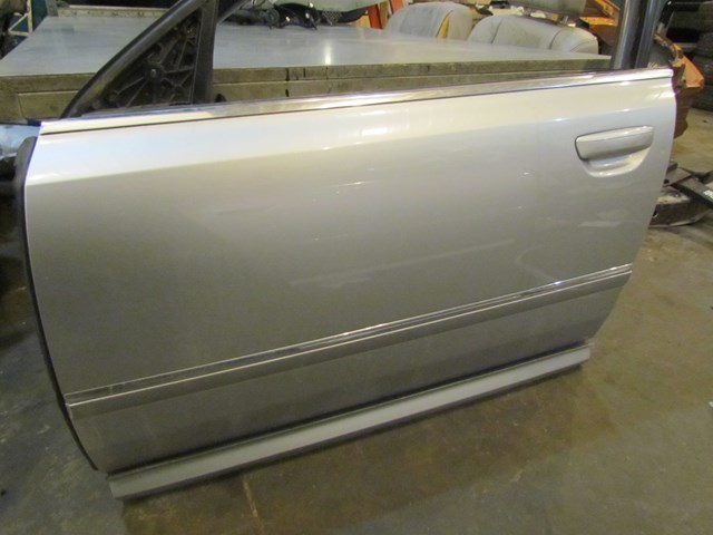 2004 Audi A8L Front LH Drivers Door Shell