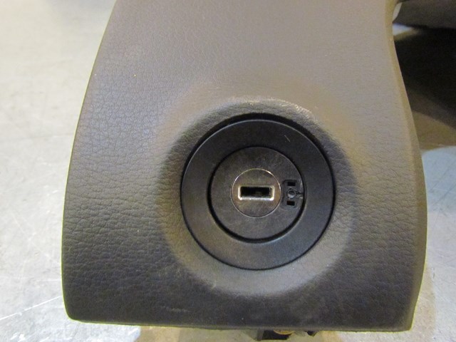 2004 Audi A8L Front LH Drivers Knee Bolster Assy W Air Bag