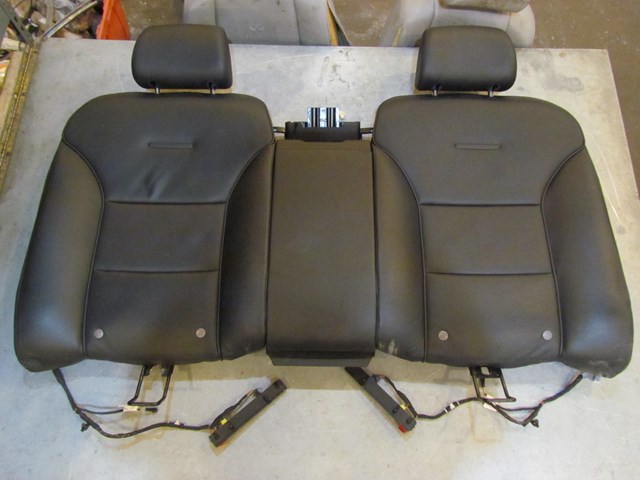 2004 Audi A8L Rear Seat Back Assy Heated Center Console Mount Damaged See Pics