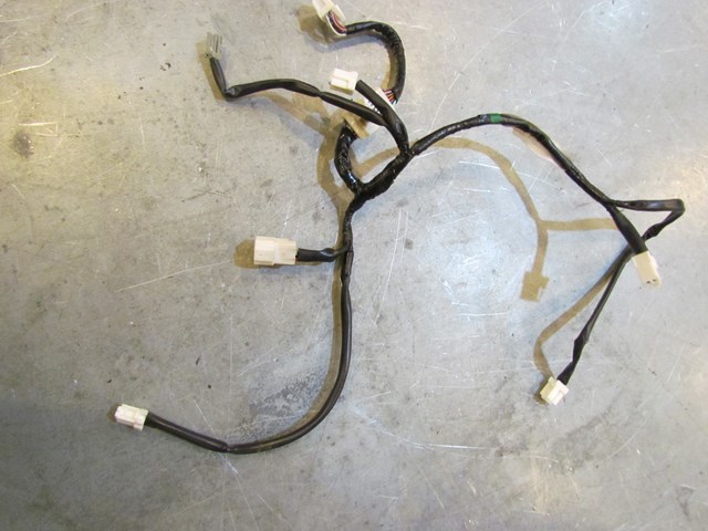2007 Infiniti G35x Sedan Front LH Drivers Seat Wiring Harness 185Q0 A2301