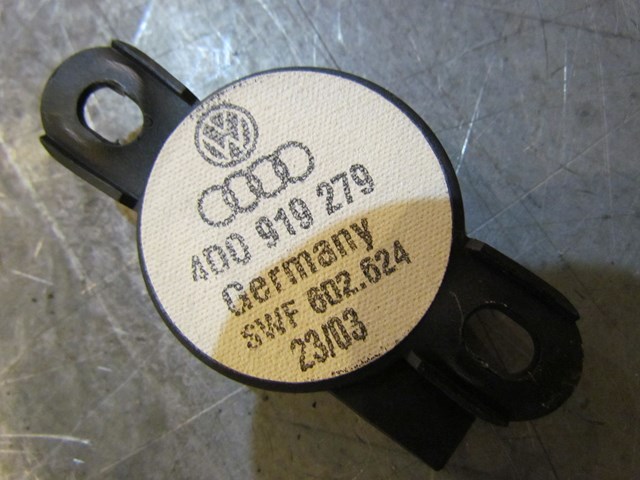 2004 Audi A8L Chime / Warning Buzzer 4D0 919 279