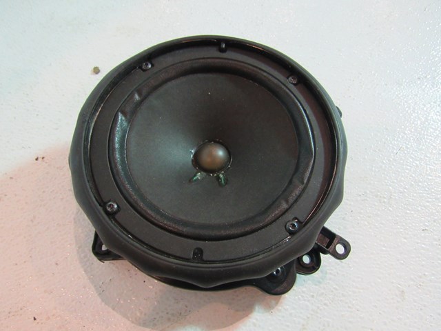 2004 Audi A8L Rear LH Drivers Speaker 4E0 035 411H