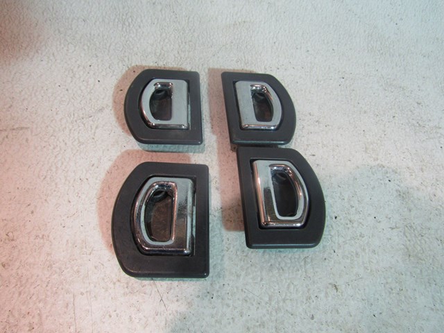 2004  Audi A8L Trunk Tie Down Anchors Set (4)