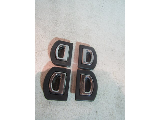 2004  Audi A8L Trunk Tie Down Anchors Set (4)