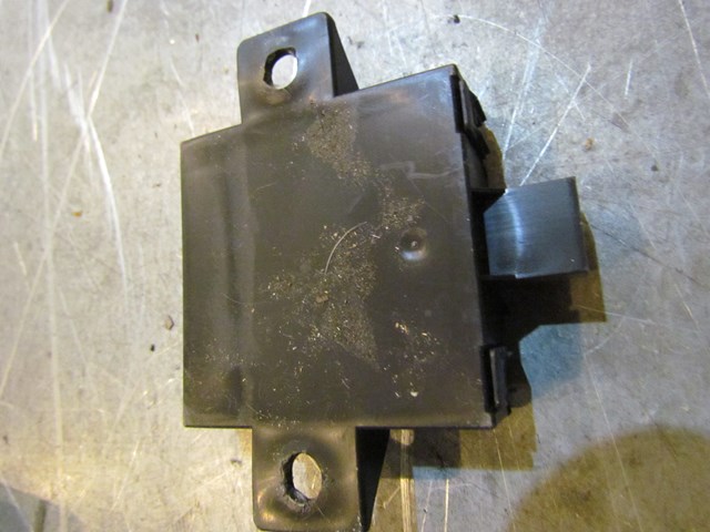 2004 Audi A8L Anti Theft Tow Away Module 4E0 907 719
