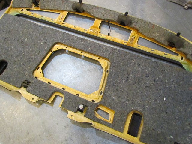 2004 Audi A8L Rear Parcel Shelf
