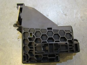 2004 Audi A8L Rear Battery Cable Overload Fuse Bracket Assy 4E0 971 845