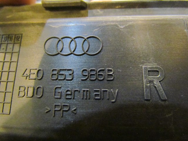 2004 Audi A8L Front RH Passenger Door Sill Kick Plate 4E0 853 986B