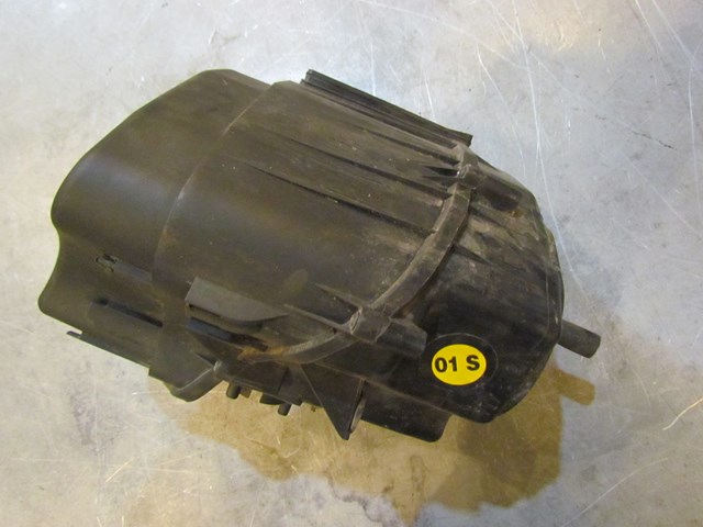 2004 Audi A8L Air Intake Box Assembly