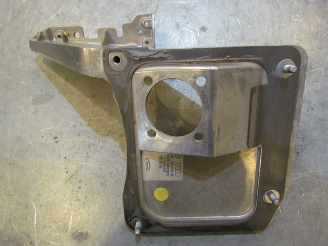 2004 Audi A8L Gas Brake Pedal Bracket 4E1 723 031