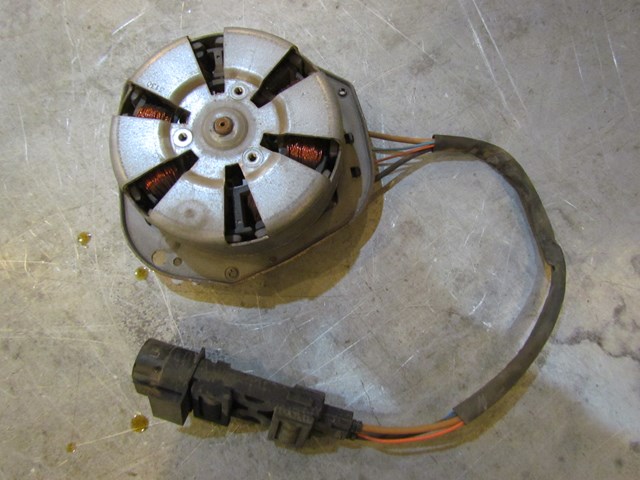 2004 Audi A8L LH Drivers Radiator Fan Motor Only 4E0 969 456