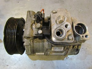 2004 Audi A8L AC Compressor Assy 447220-9262