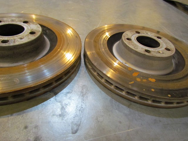 2004 Audi A8L Front Brake Rotor Rotors Pair