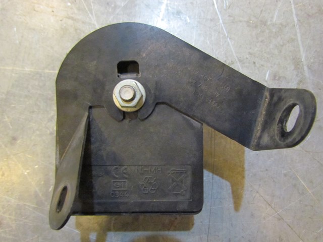 2004 Audi A8L Alarm Siren Horn 8L0 951 605