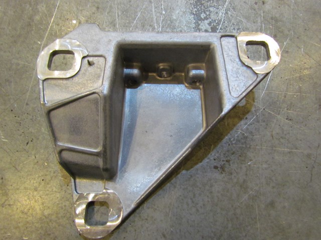 2004 Audi A8L Dash Bar Bracket 4E1 857 896