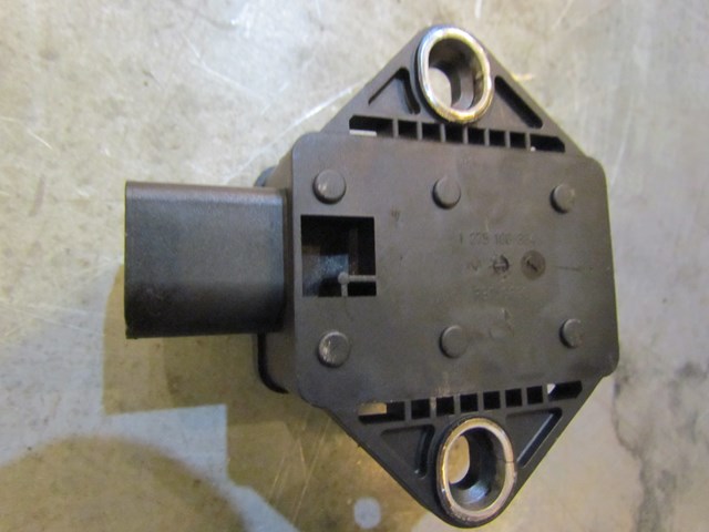 2004 Audi A8L Rh Passenger YAW Rate Sensor 8e0907637a