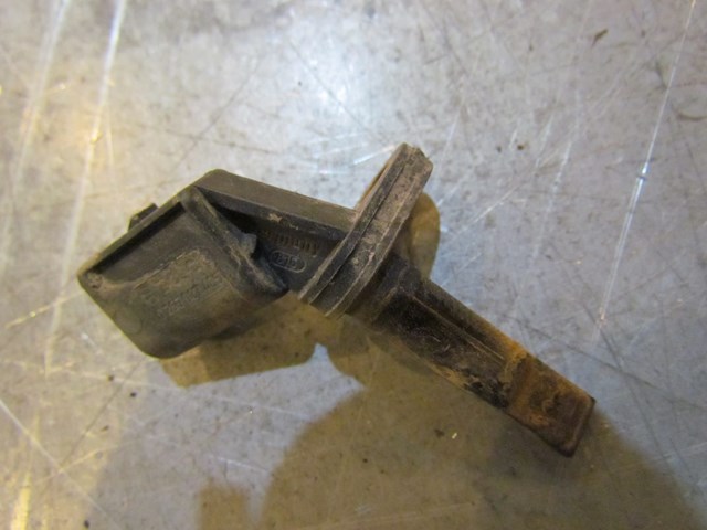 2004 Audi A8L Rear LH Drivers Wheel Speed Sensor 4E0 927 804