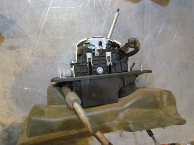 2004 Audi A8L AT Shifter Assy
