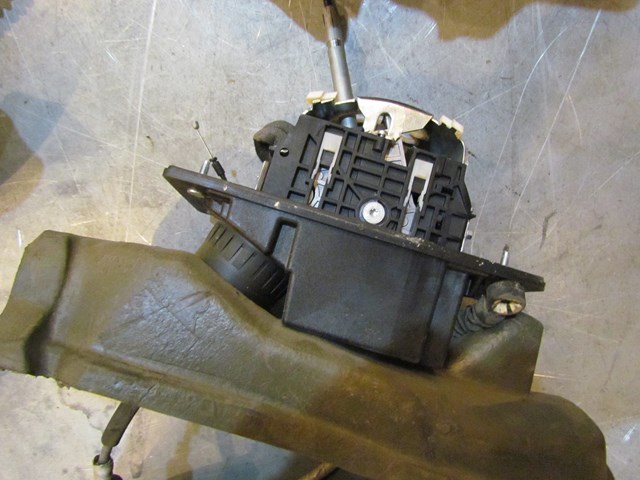 2004 Audi A8L AT Shifter Assy