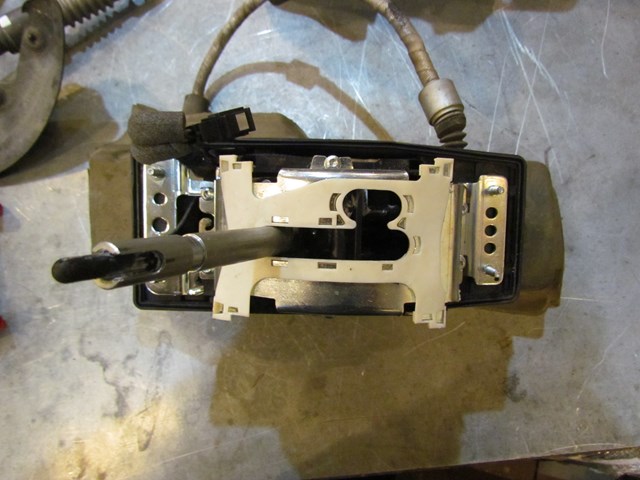 2004 Audi A8L AT Shifter Assy