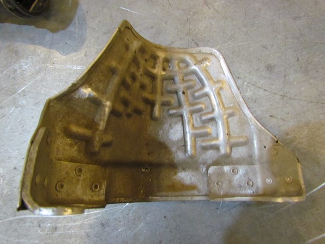 2004 Audi A8L Front RH Passenger Heat Shield