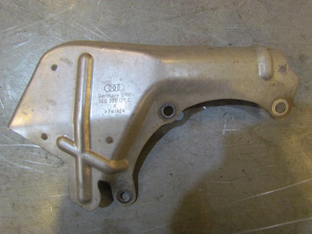 2004 Audi A8L Front LH Drivers Heat Shield 4E0 321 129