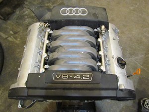 2004 Audi A8L 4.2L V8 Engine Assembly - 147K Miles - See Pictures