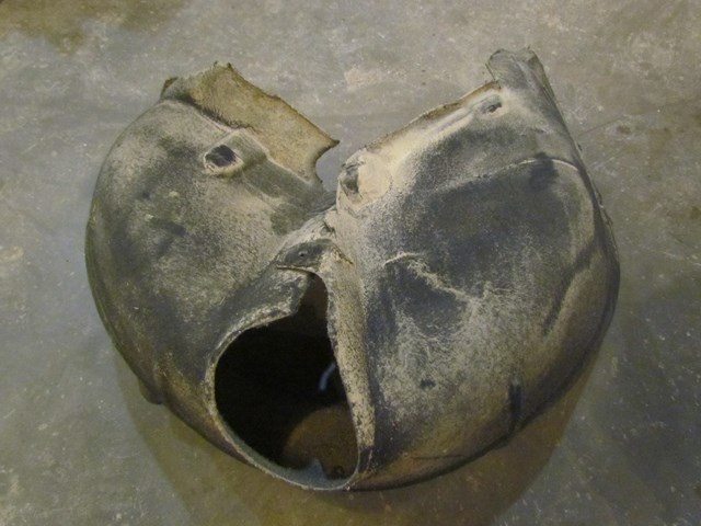 2004 Audi A8L Rear RH Passenger Fender Liner