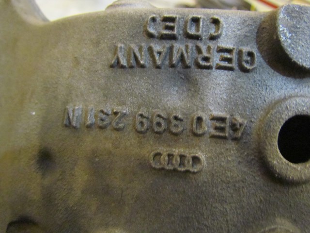 2004 Audi A8L Transmission Bracket Assy