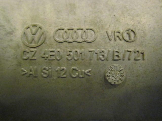 2004 audi A8L Rear LH Drivers Axle Shield 4E0 501 713