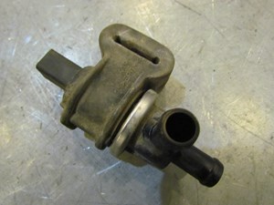 2004 Audi A8L Leak Detection Valve