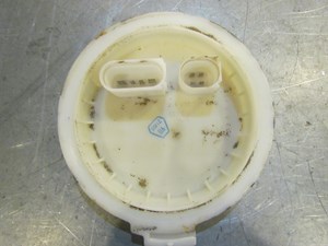 2004 Audi A8L Rear RH Passenger Fuel Pump Top Cover Connector