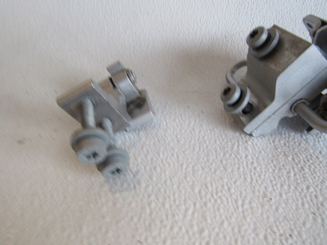 2004 Audi A8L Rear RH Passenger Door Hinge Set