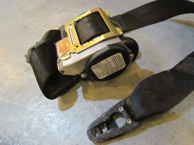 2004 Audi A8L Front LH Drivers Seat Belt Retractor Assy
