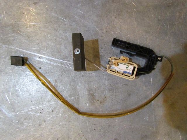 2004 Audi A8L Rear LH Drivers Fuel Level Sensor 4E0 919 673