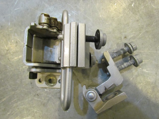 2004 Audi A8L Rear LH Drivers Door Hinge