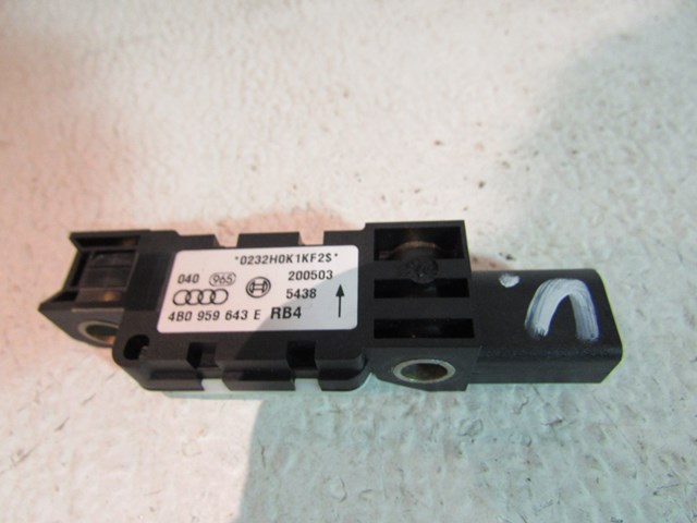 2004 Audi A8L RH Passenger B Pillar Impact Sensor 4B0 959 643