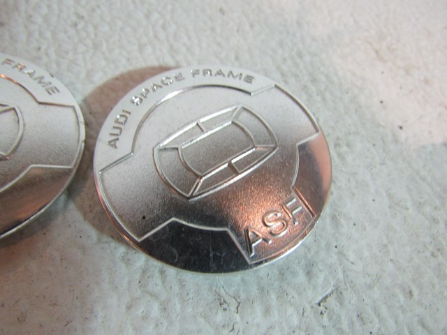 2004 Audi A8L Aluminum Frame Emblem 8Z0 854 519 Pair