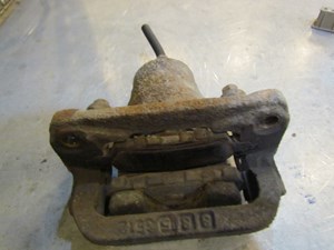 2003 Infiniti G35 Coupe Rear RH Passenger Caliper Assy