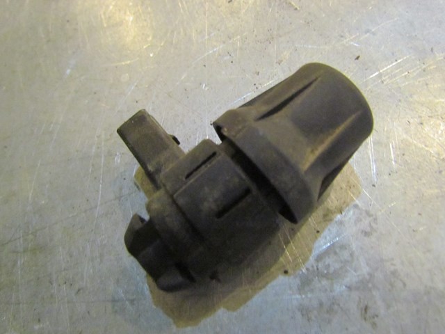 2004 Audi A8L Gas Pedal Accelerator Sensor 4B0 959 897