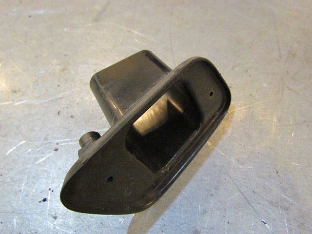 2007 Audi S4 Front RH Passenger Headlight Spray Nozzle Guide 8F0 807 788