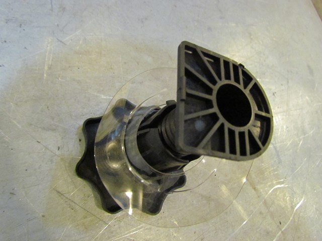 2007 Audi S4 Rear Spare Tire Anchor