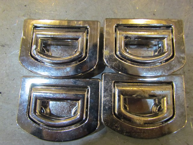 2007 Audi S4 Trunk Cargo Anchor Mounts (4) 8E0 864 203