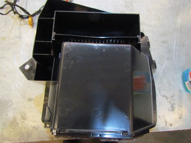 2007 Audi S4 Rear LH Drivers Trunk Cubby Damaged See Pics