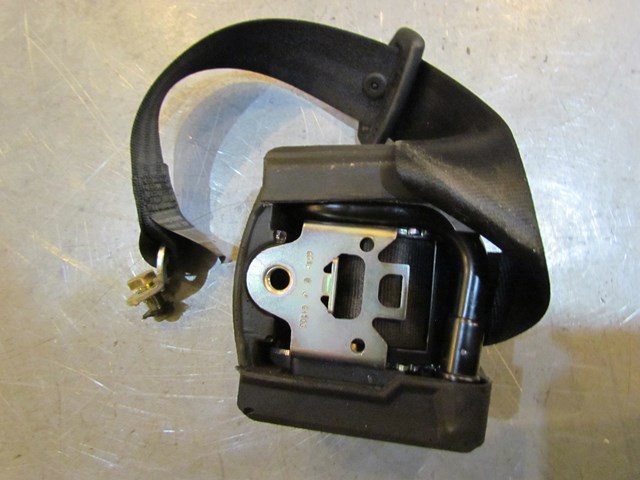 2007 Audi S4 Rear LH Drivers Seat Belt Retractor Assy