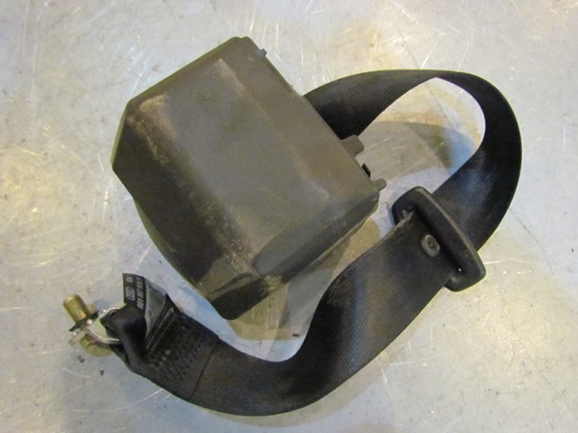 2007 Audi S4 Rear RH Passenger Seat Belt Retractor Assy