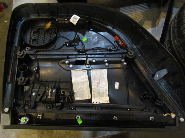 2007 Audi S4 Rear RH Passenger Door Panel BLK With Carbon Fiber Insert